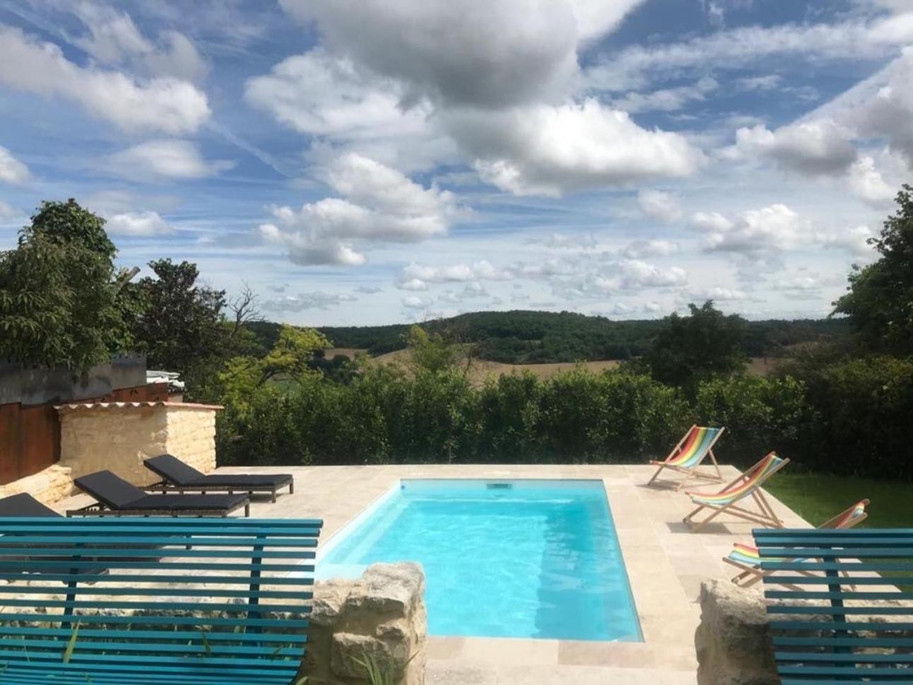 Le Gite Des Carmes Villa โลว์แซร์ต ภายนอก รูปภาพ